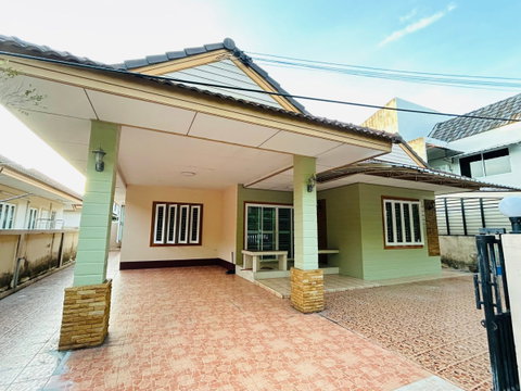 Single house for rent in a prime location in central Rayong (Suan Si Mueang)