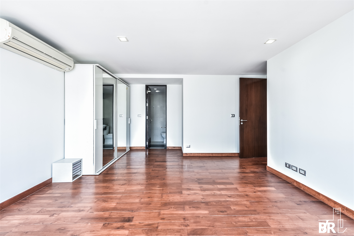picture The Fah Aree 4 Condo in Business District near BTS Ari - 6/10