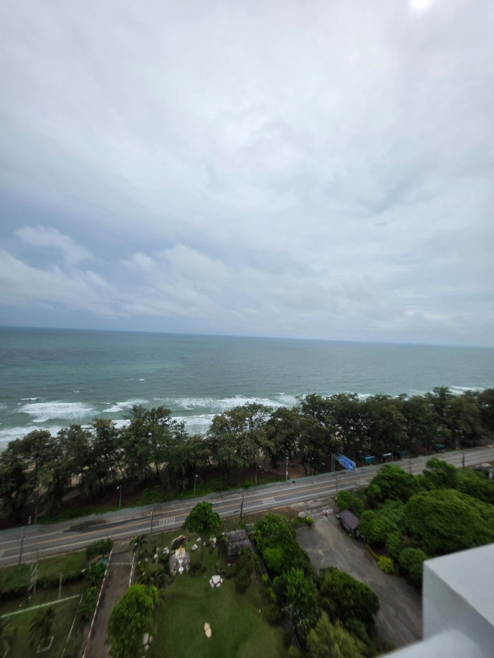 รูป ขายด่วน! คอนโดวิวทะเลติดหาดแม่รำพึง โครงการ New World Condo ระยอง ชั้นสูง วิวปัง พร้อมเข้าอยู่/ลงทุนต่อได้ทันที 🌊✨ - รูปที่ 8/8