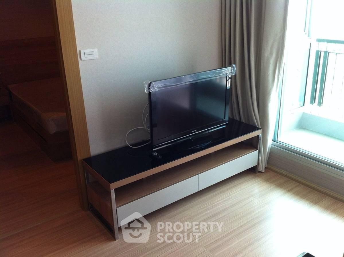 picture 1-BR Condo, Rhythm Ratchada-Huaikwang, 100m to MRT Huai Khwang (ID 3037049) - 7/10