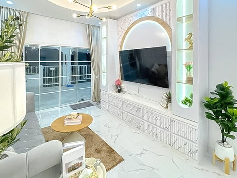 Renovated Townhouse for Sale Khao Talo East Pattaya