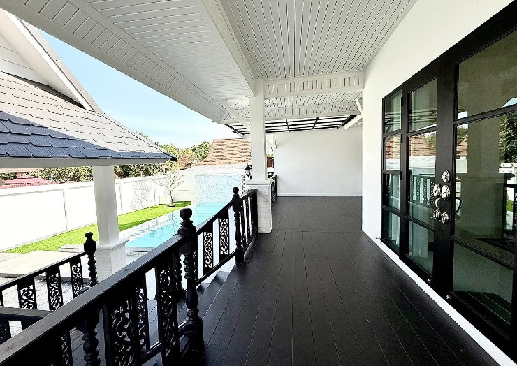 picture Single house with private pool for sale  - 8/22