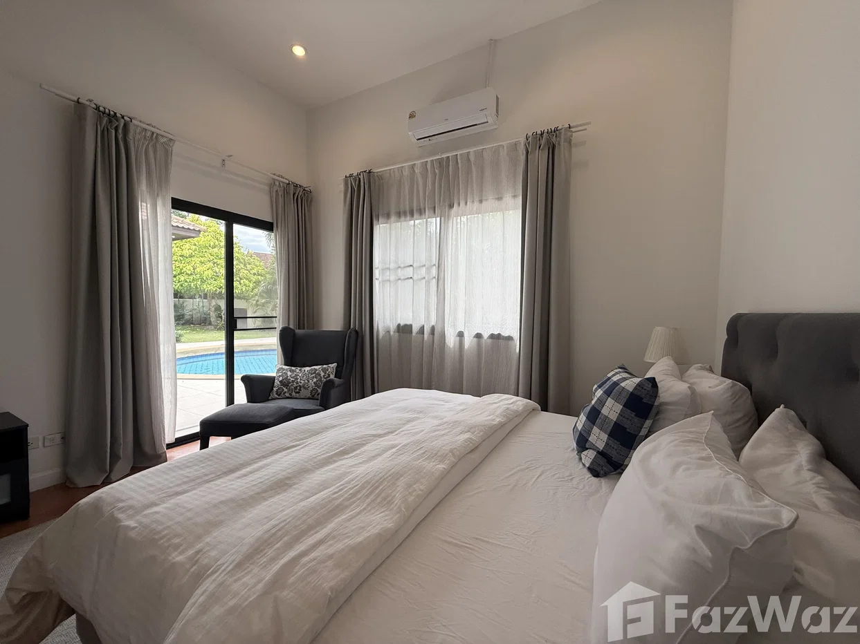 picture Newly refreshed 4-beds Pool Villa for Sale - Laurel Park 6497118 - 3/24