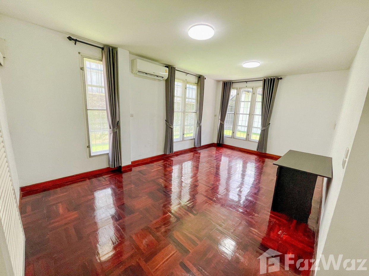 picture 4 Bedroom House for rent in Ram Inthra, Bangkok  1908117 - 8/17