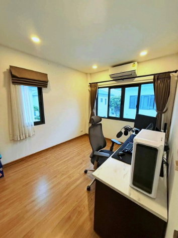 รูป พร้อมเฟอร์ฯ ตลาดวงศกร สายไหม 900 ม. วงแหวน-จตุโชติ บ้านเดี่ยวให้เช่า 3 นอน 3 น้ำ 50 ตร.ว. 175 ตร.ม. - รูปที่ 4/8