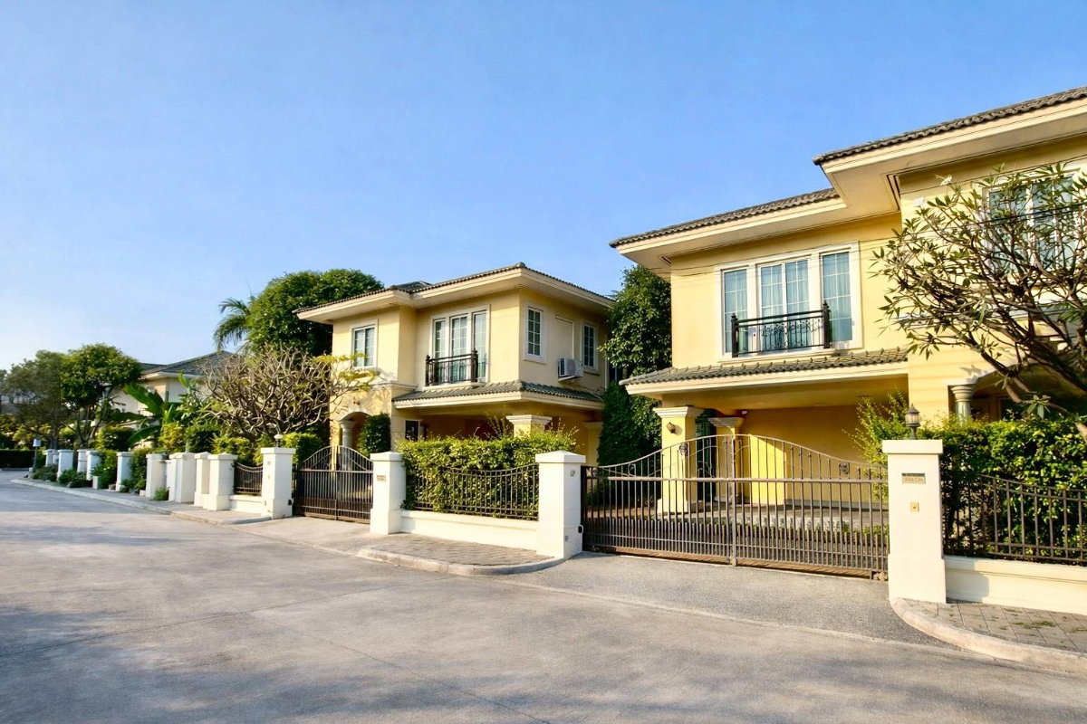 รูป ด่วน! ขายถูกที่สุดในโครงการ บ้านเดี่ยว Grand Monaco บางนา 71 ตร.ว. เพียง 10.5 ลบ. ใกล้เมกาบางนา ดอกไม้ ประเวศ - รูปที่ 5/12