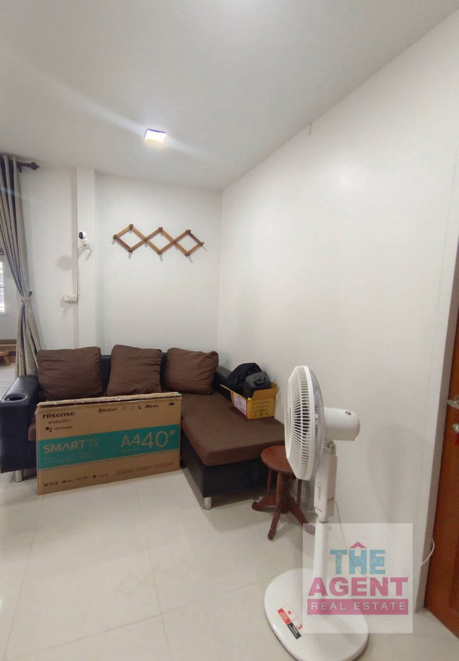 รูป ขายด่วน บ้านเดี่ยวหลังมุม ทำเลทอง แสงเพชร ซอยลาดปลาเค้า 52 เนื้อที่ 72 ตรว 4นอน 2น้ำ ​ใกล้ BTSเสนานิคม - รูปที่ 4/8