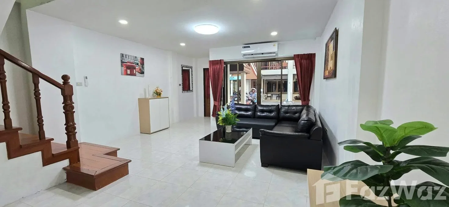 รูป ทาวน์เฮ้าส์ให้เช่า 4 ห้องนอน ในโครงการ คอร์ริป วิลเลจ 6504335 - รูปที่ 2/12