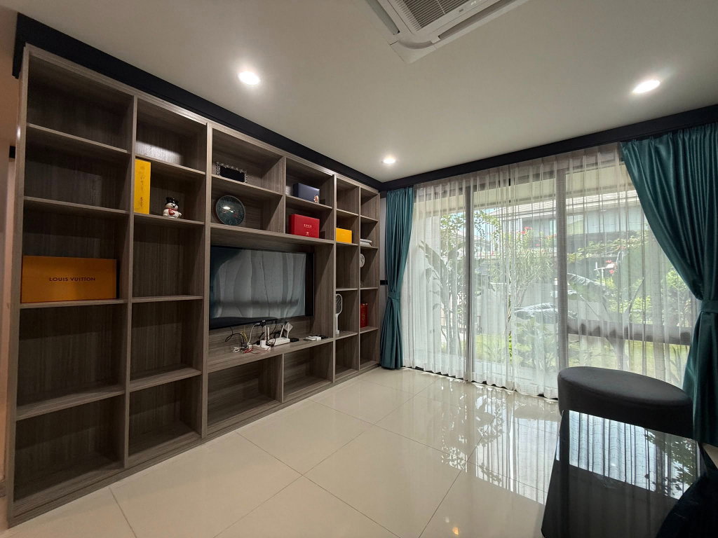 picture ST13704 - Setthasiri Krungthepkreetha 2 : KrungthepKreetha  - 9/10