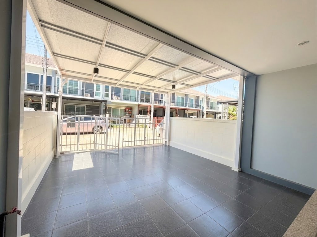 รูป 🔥 ทาวน์โฮม 2 ชั้น เพียง 1.99 ล้าน! 🏡 ศุภาลัย ไพรด์ วงแหวน - ลำลูกกา คลอง 6  - รูปที่ 2/21