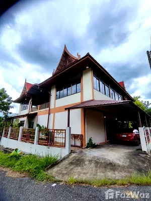 บ้านเดี่ยว ชลบุรี : หลังเเรกใกล้ป้อมยามทางเข้าออกหมู่บ้าน 2015288