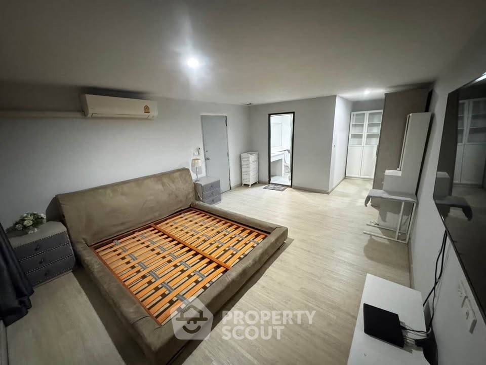 รูป คอนโด 3 ห้องนอน 144 ตร.ม. ขาย Le Cosi Ekamai 28 ใกล้ ARL รามคำแหง (ID 2799506) - รูปที่ 11/18