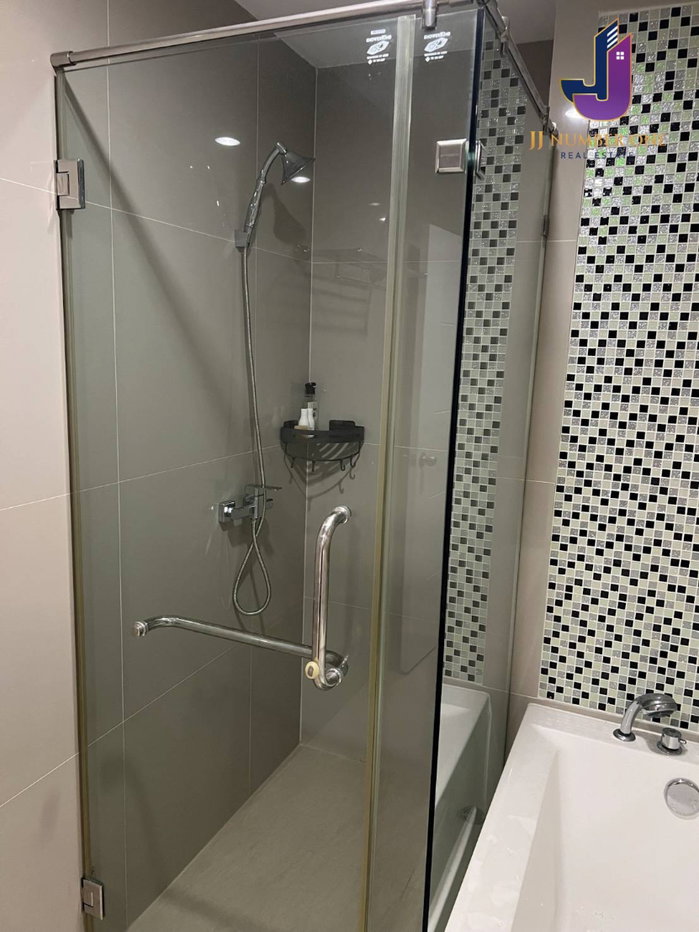 picture Sea hill condo for sell 1.8 million bath - 3/13
