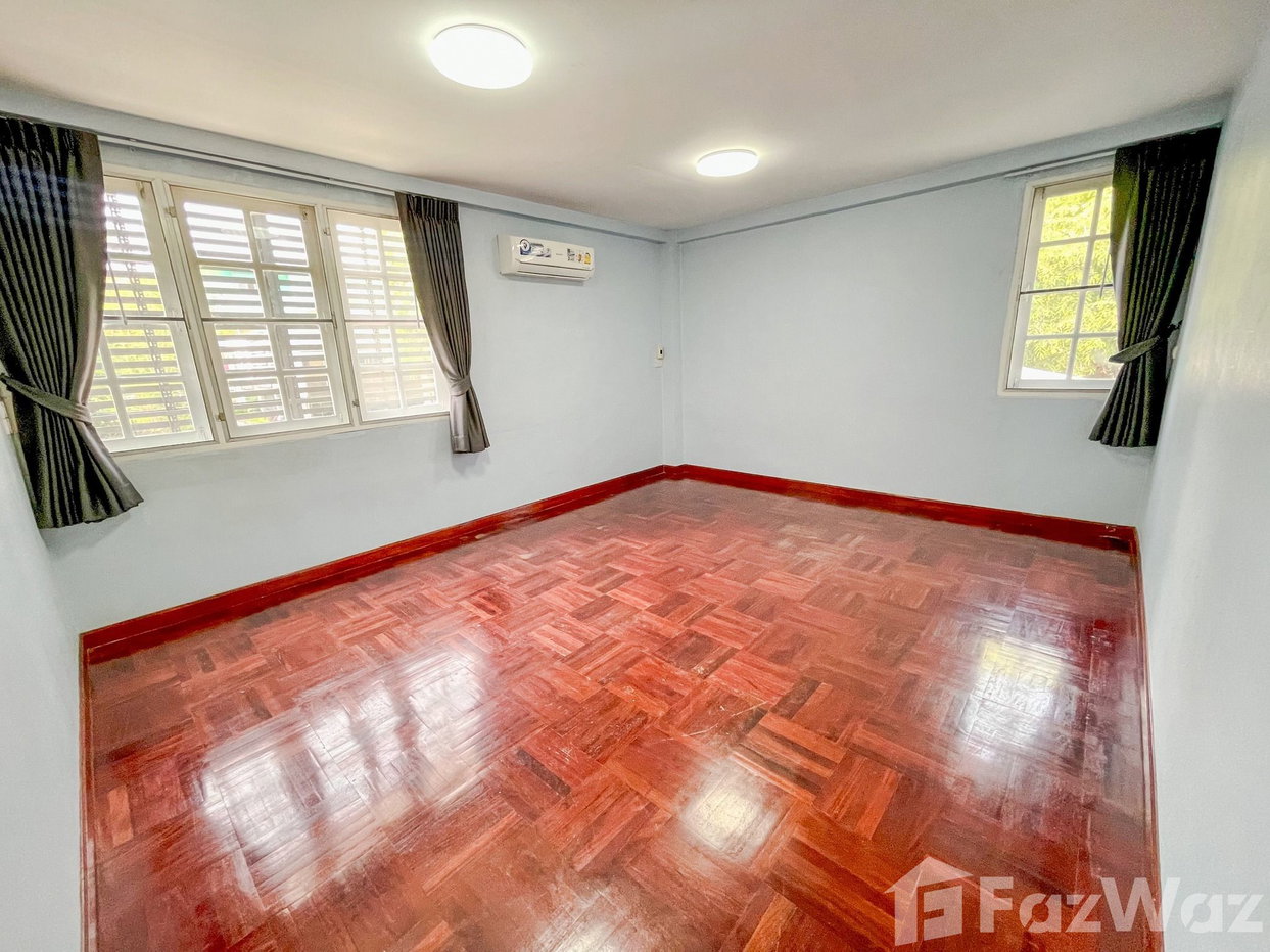 picture 4 Bedroom House for rent in Ram Inthra, Bangkok  1908117 - 15/17