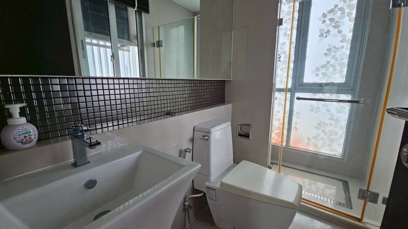 รูป 🌇Rhythm Sathorn 21 for rent " BTS Taksin 250 m. " (ให้เช่า คอนโด ริธึ่มสาทร) - รูปที่ 11/13