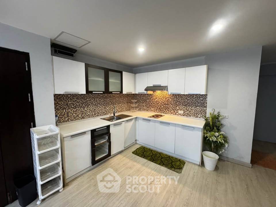 รูป คอนโด 3 ห้องนอน 144 ตร.ม. ขาย Le Cosi Ekamai 28 ใกล้ ARL รามคำแหง (ID 2799506) - รูปที่ 3/18