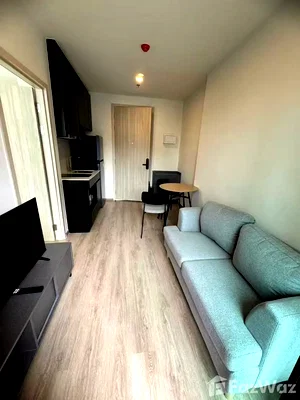 Condos for sale : NUE District R9 คอนโดติดเซนทรัลพระราม 9 6503799
