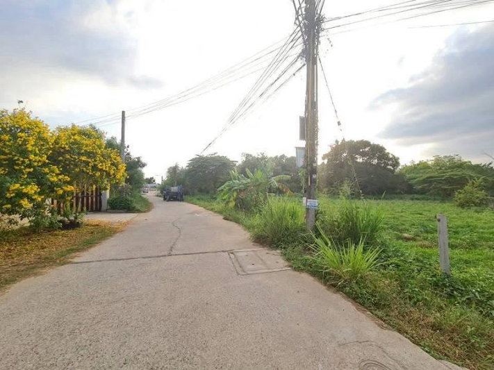 รูป ขายที่ดินบางเสร่ สัตหีบ ชลบุรี ใกล้ถนนสุขุมวิท ทำเลดี เดินทางสะดวก - รูปที่ 12/12