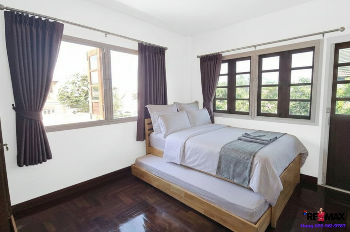 รูป ขาย บ้านเดี่ยวสร้างกับ โมเดิร์นโฮม มีแปลนบ้าน 128 ตร.วา เอกชัย 10/1 บ้านหลังใหญ่ สภาพดี ขายเพียง 6.45 ล้านบาท เข้าซอยเพียง 500 ม. เดินทางสะดวก - รูปที่ 12/17