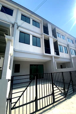 Townhouses for sale Central Rama 2 : 3 Bedroom Townhouse for sale at Patio Rama 2  6502077