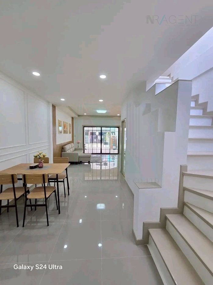 รูป 📌 ขายทาวน์เฮาส์ โครงการ บ้านมนวดี 2 ชั้น 4 ห้องนอน 2 ห้องน้ำ - รูปที่ 5/8