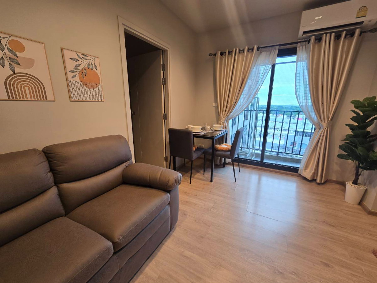 รูป ห้องว่างให้เช่า คอนโด Escent Rayong 1 วิวเซ็นทรัล ขนาดห้อง 32 ตรม. มีเครื่องซักผ้า - รูปที่ 1/14