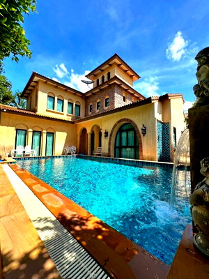 บ้านเดี่ยว ชลบุรี : ขายพูลวิลล่าลักชัวรี Nusa Chivani Pattaya ทำเลศักยภาพ ใกล้พัทยา