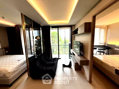 Condos for rent : Well-Priced 2-BR 51 Sqm Condo In Urbitia Thong Lo, 100m To BTS Thong Lor (ID 2619566)