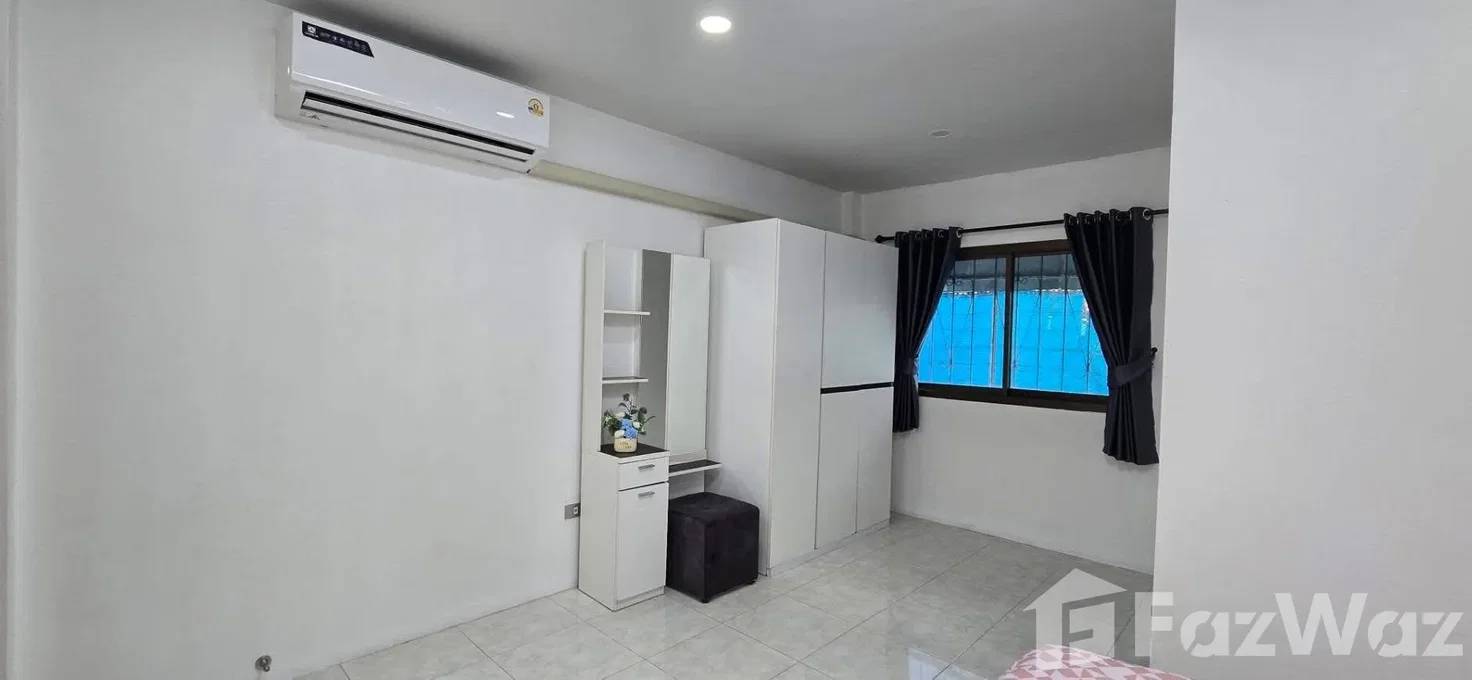 รูป ทาวน์เฮ้าส์ให้เช่า 4 ห้องนอน ในโครงการ คอร์ริป วิลเลจ 6504335 - รูปที่ 9/12