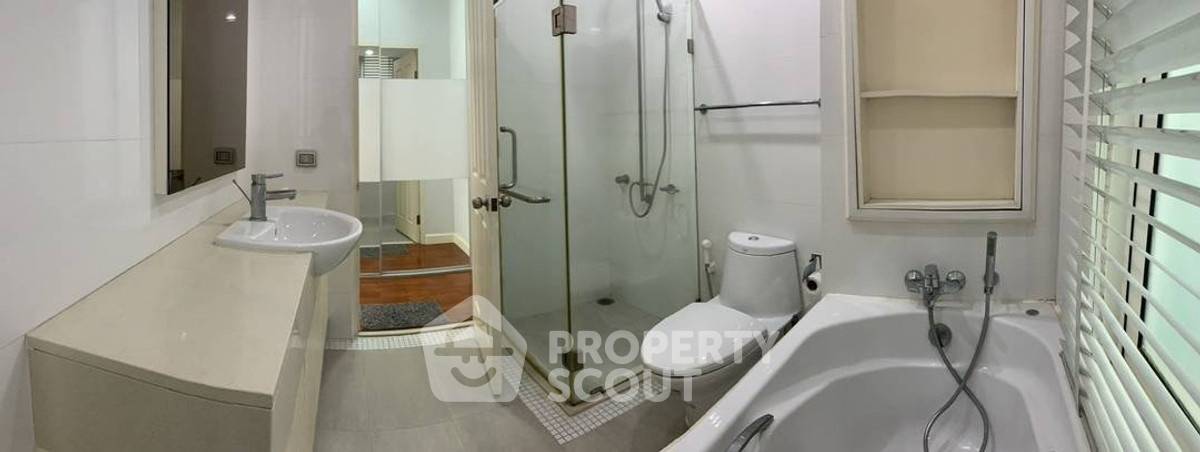 รูป คอนโด 1 ห้องนอน 60 ตร.ม. ที่สิริ เรสซิเดนซ์ สุขุมวิท ใกล้ BTS พร้อมพงษ์ 200 ม. (ID 2538996) - รูปที่ 8/12