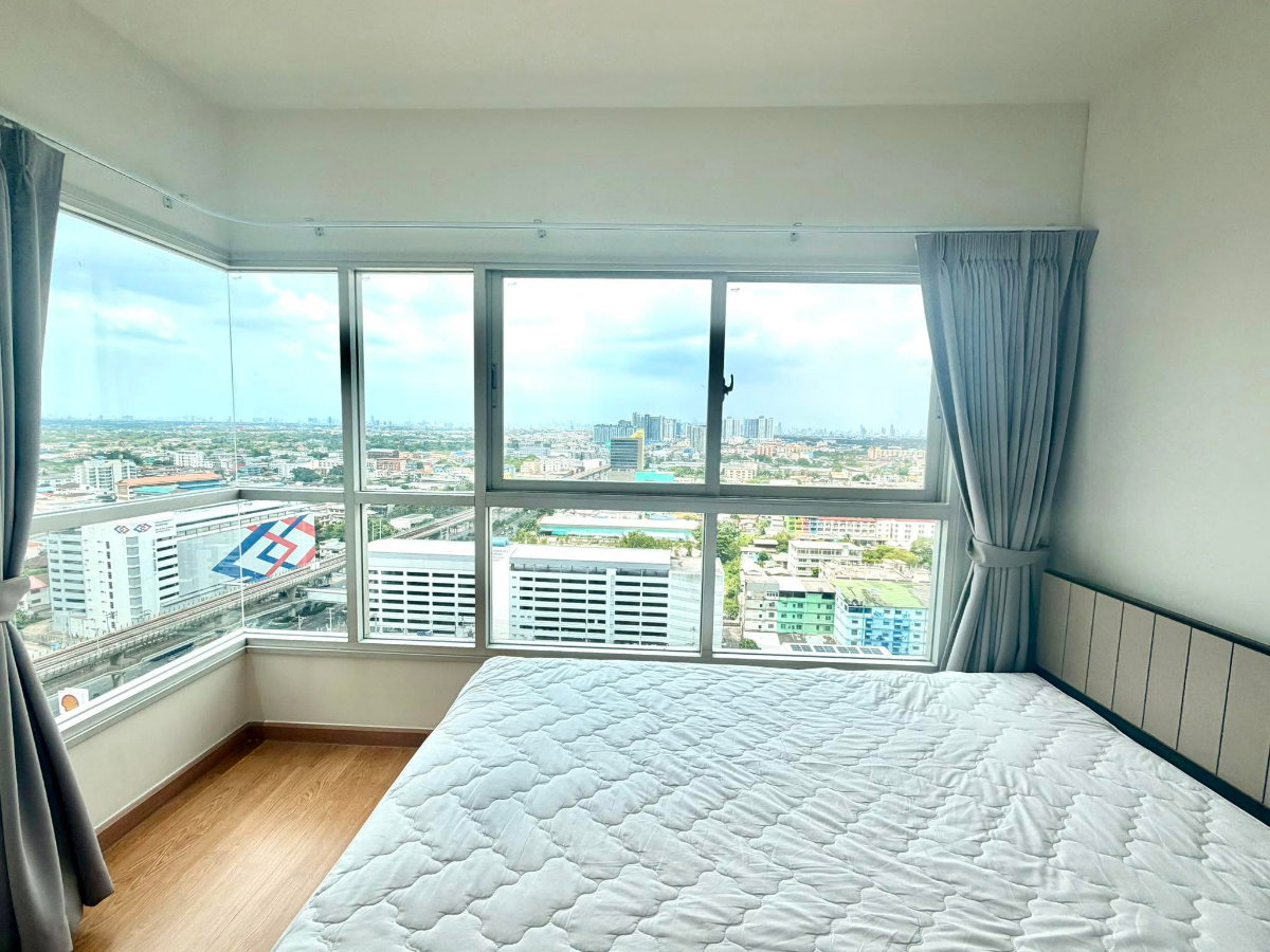 picture The Parkland Phetkasem for Rent - 6/15