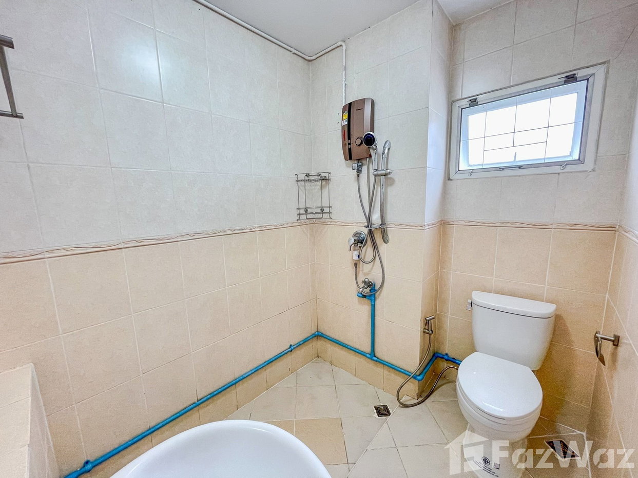 picture 4 Bedroom House for rent in Ram Inthra, Bangkok  1908117 - 16/17