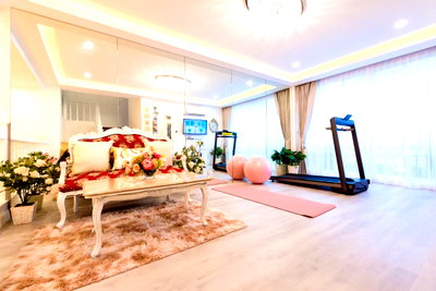 Townhouses for rent Nak Niwat Road : For Rent - Luxury Townhome The Charlotte @SabaiSpace, Pradit Manutham (SH024)