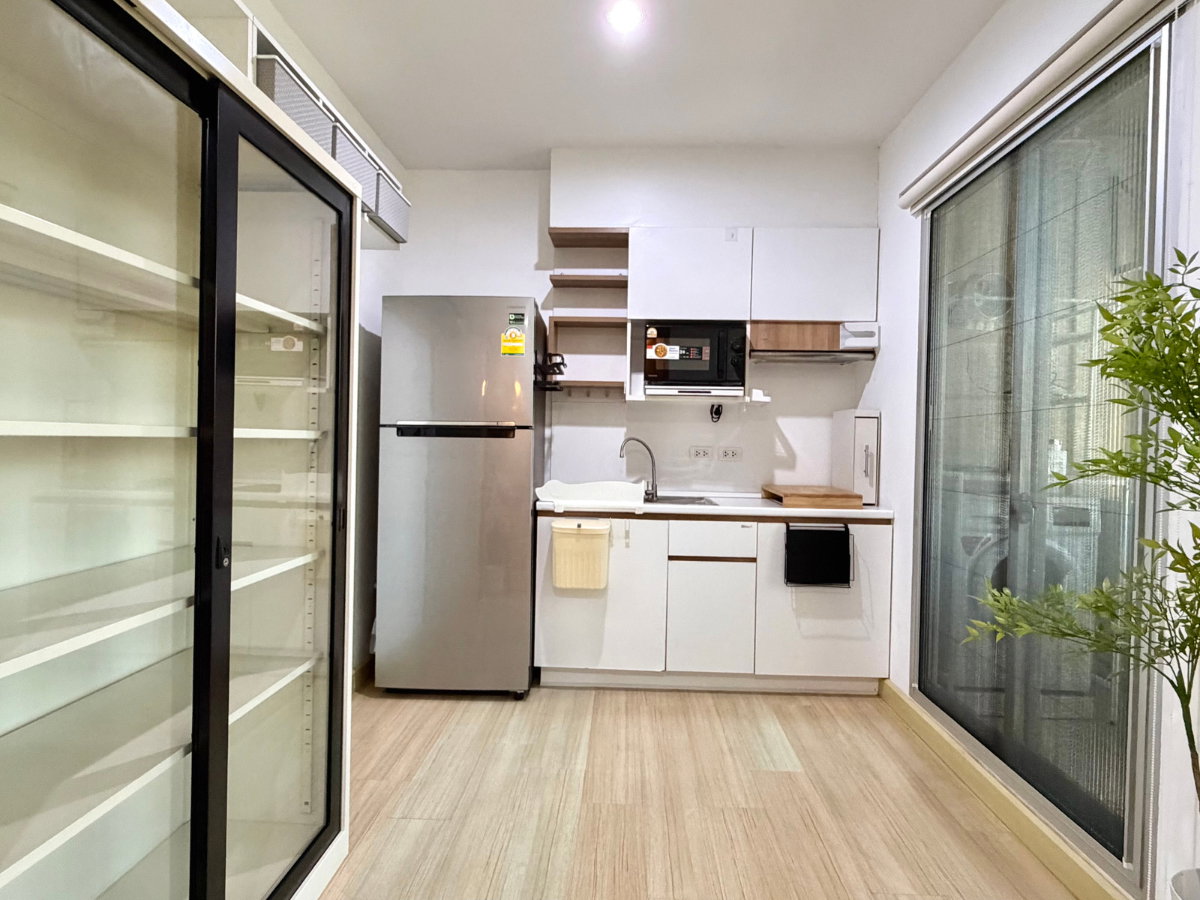 picture Code: 26KJ3363  for rent The Parkland Srinakarin Lakeside 🔥🔥 Line ID: @kjcondo (with @)🔥🔥 - 10/12