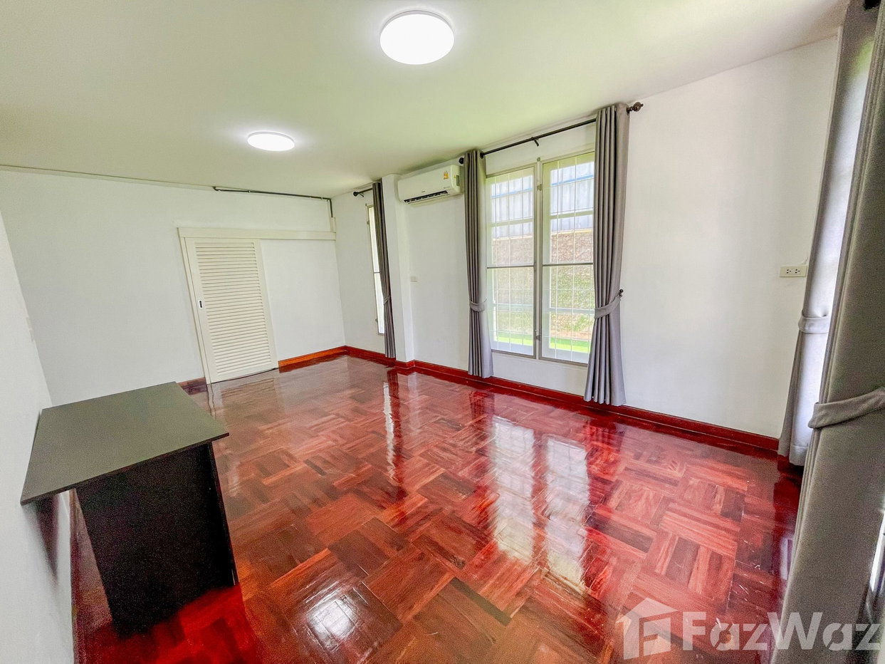 picture 4 Bedroom House for rent in Ram Inthra, Bangkok  1908117 - 7/17