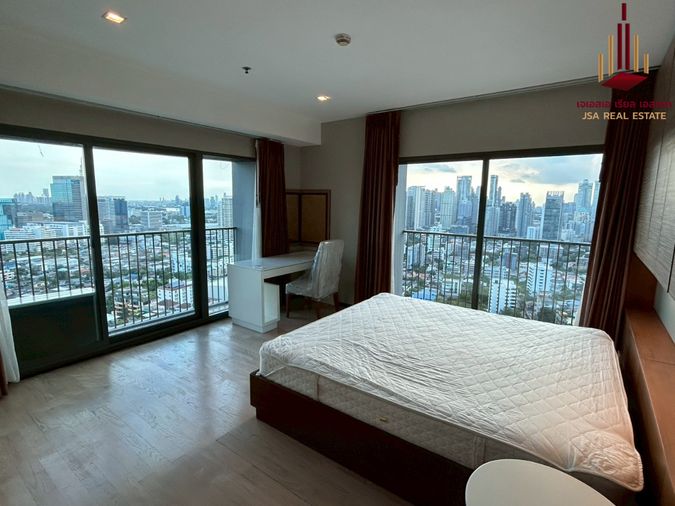 3-bed condo for rent, 110 sqm, Noble Remix