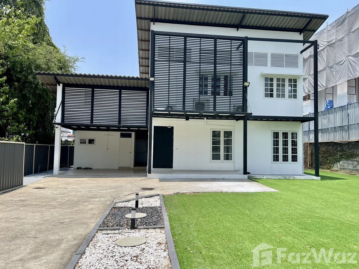 picture 4 Bedroom House for rent in Ram Inthra, Bangkok  1908117 - 1/17