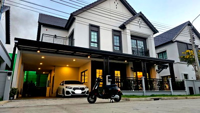 Houses for rent Samut Prakarn : Centro                          Bangna 