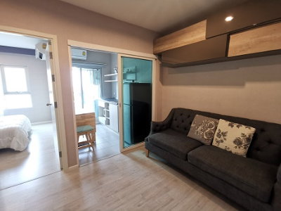 รูป ให้เช่า ห้องสวย แอสปาย สาทร  ท่าพระ (aspire sathorn thapra)  ติด BTS ตลาดพลู   พร้อมเฟอร์+ เครื่องซักผ้า +ห้อง 31 ตรม. เพียง 12,000 บาท   - รูปที่ 5/16