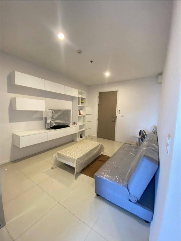 picture Sea hill condo for sell 1.8 million bath - 6/13