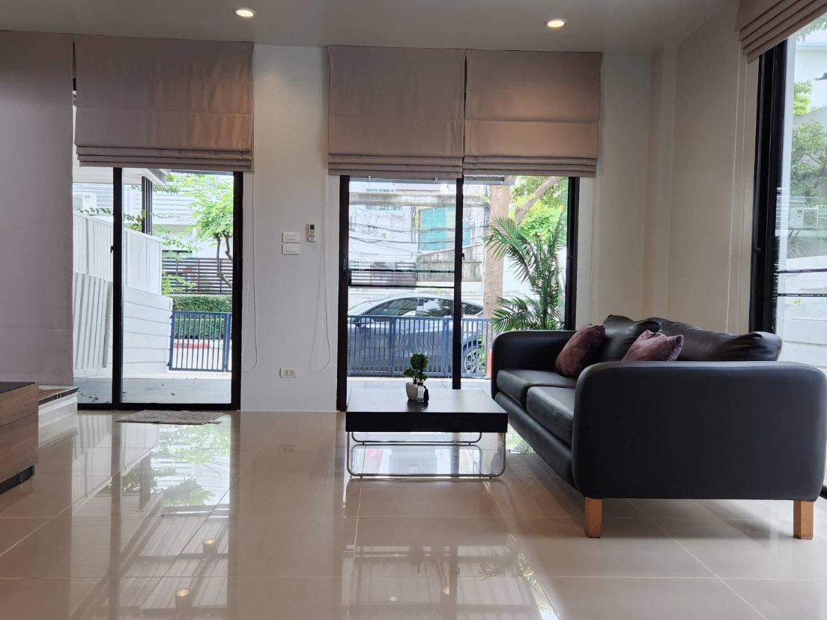 picture ST13463 - Townhome Areeya Mandarina Sukhumvit 77 : BTS Onnut - 5/10