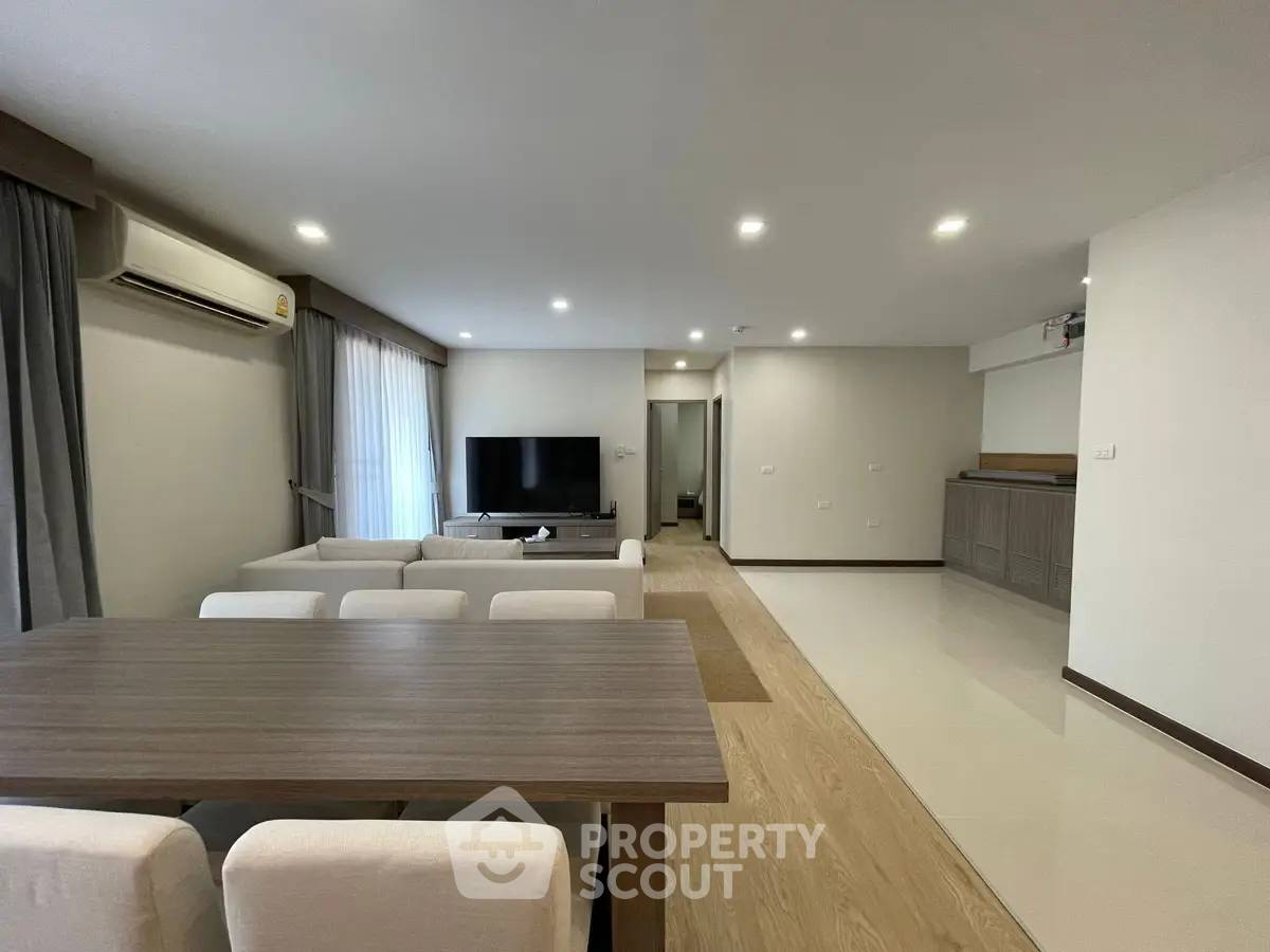 picture Pet-Friendly 3-BR 125 Sqm Condo At Art @ Thonglor (ID 3036990) - 1/4