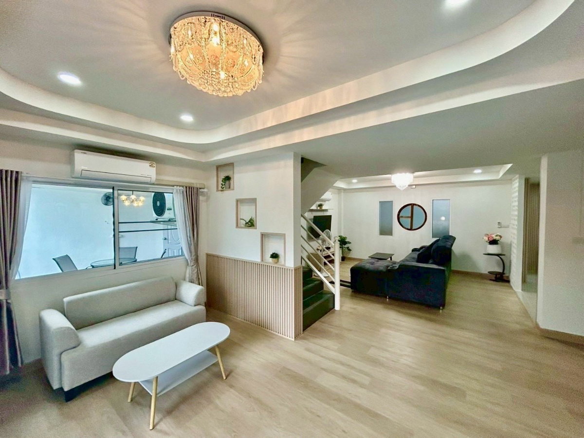 รูป  ให้เช่า Pool Villa บ้านแฝดสองชั้นตีทะลุกัน พร้อมสระว่ายน้ำส่วนตัว บรรยากาศเงียบสงบ   #A7-V0079 - รูปที่ 19/33