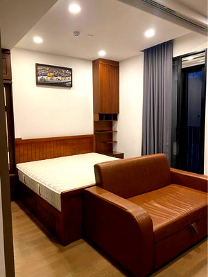 ขายคอนโด : Ashton Chula Silom【𝐒𝐄𝐋𝐋 & 𝐑𝐄𝐍𝐓】🔥ตกแต่งสไตล์สุดคลาสสิก โทนน้ำตาล เฟอร์งานไม้ บิวท์อินเนี้ยบ!!🔥 ติดต่อไลน์ไอดี: @hacondo
