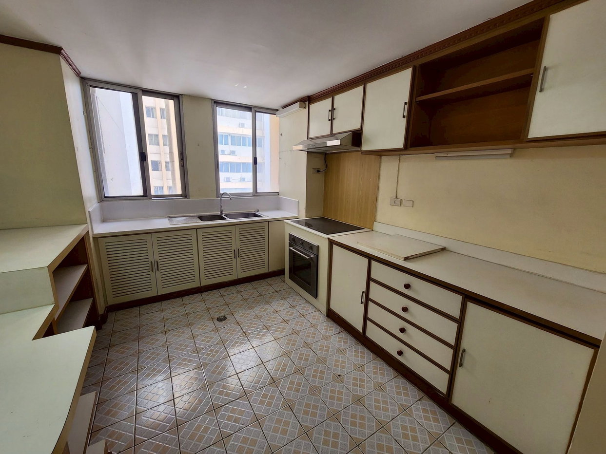 picture Tai Ping Towers 4 bedrooms, for rent - 3/15
