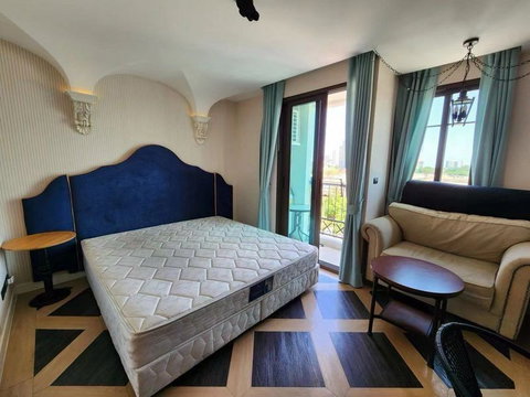 Espana condo เฟอร์ครบ พร้อมเข้าอยู่  ราคาเช่าเพียง 8,500 บาท