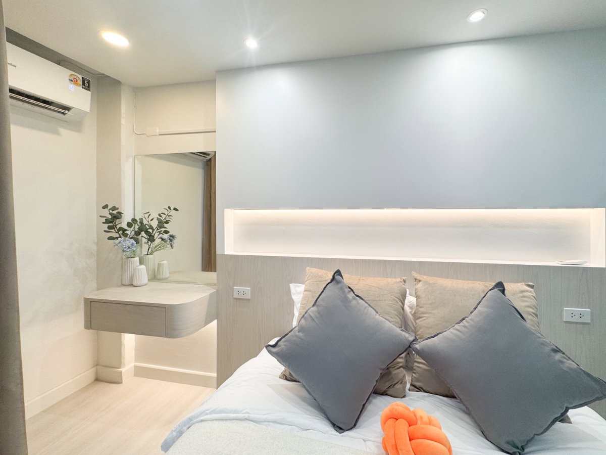 picture City   Villa   Condo    For  Sell - 5/11