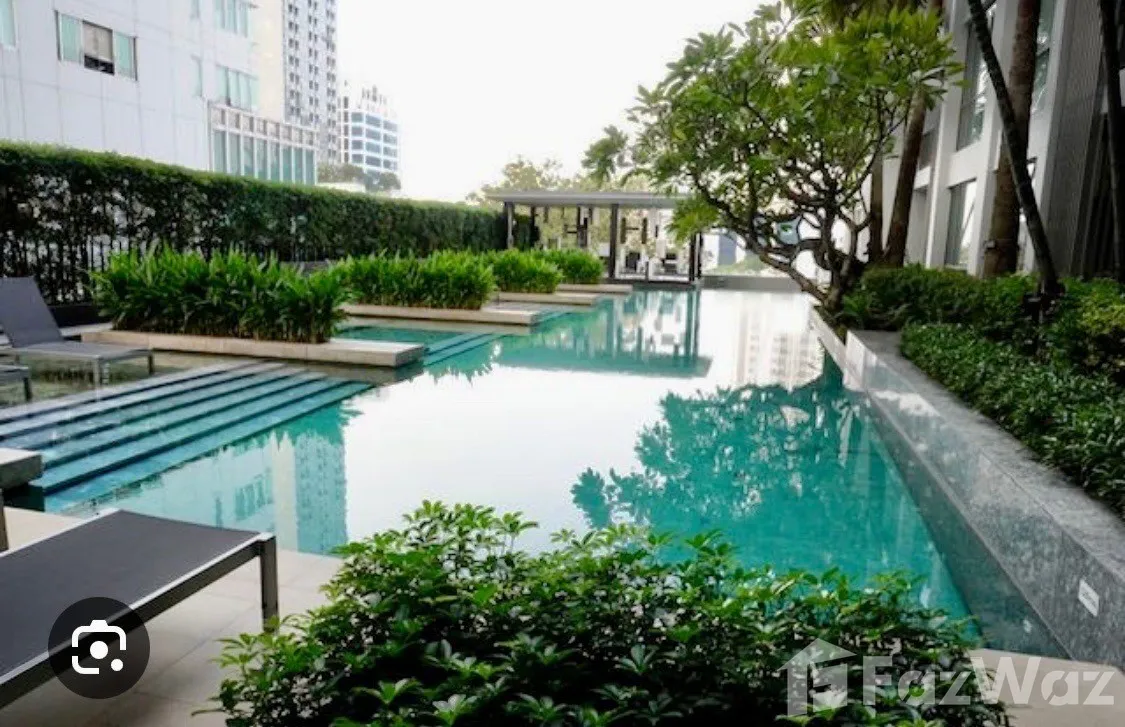 picture 2 Bedrooms for Rent at Quattro Thonglor 6505706 - 7/12