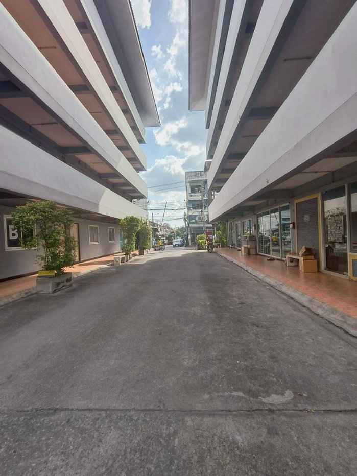 รูป คอนโดรีโนเวทใหม่  SW Condominium ถนนนวมินทร์163 คลองกุ่ม บึงกุ่ม ทำเลติดถนนซอย  หรือออกถนนนวลจันทร์36 กว้าง พร้อมอยู่ - รูปที่ 18/21