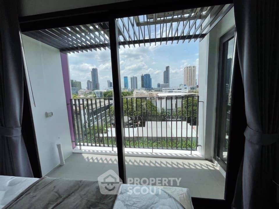 picture 1-BR Condo At XT Ekkamai, Near BTS Thong Lor, Sukhumvit (ID 3039750) - 4/9